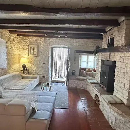 Semesterbostad Istrian Private Garden Oasis Žminj